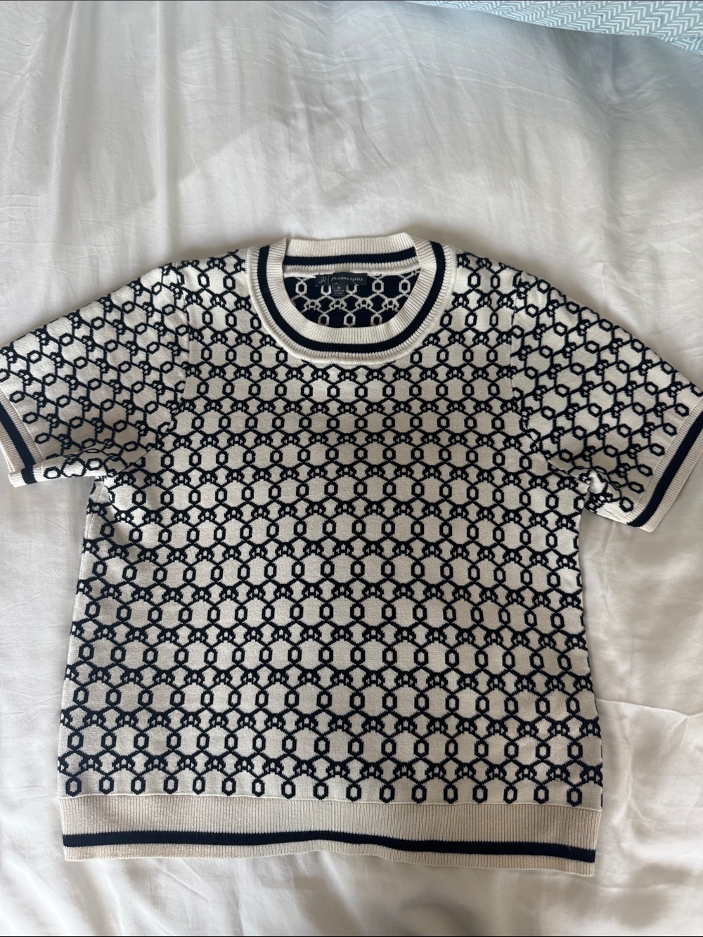 Adrianna Papell Black and White Patterned Short Sleeve Knit Top